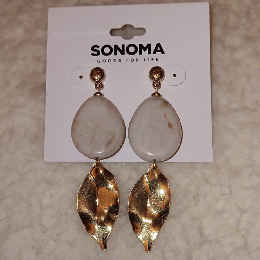 Sonoma Gold and Cream Drop Earrings
